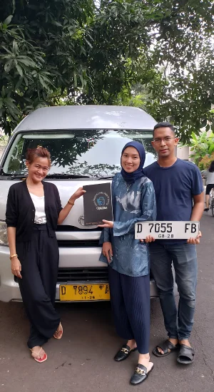 Hiace Commuter