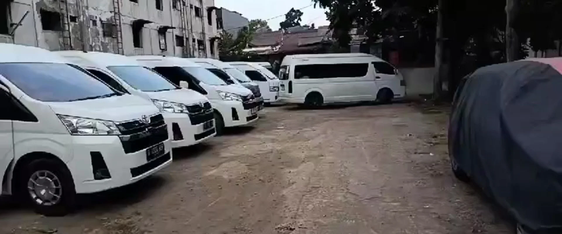 Invesrasti Aset Produktive, Premium car rental - Ciptadrive 1