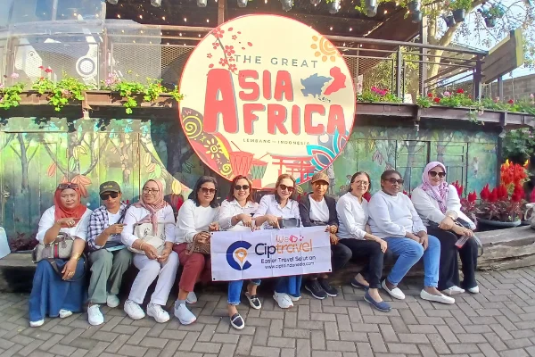 Ciptadrive Customer Testimonial, Photo Galley With Banner Ciptravels