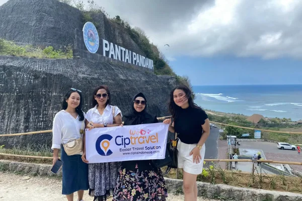 Ciptadrive Customer Testimonial, Photo Galley With Banner Ciptravels